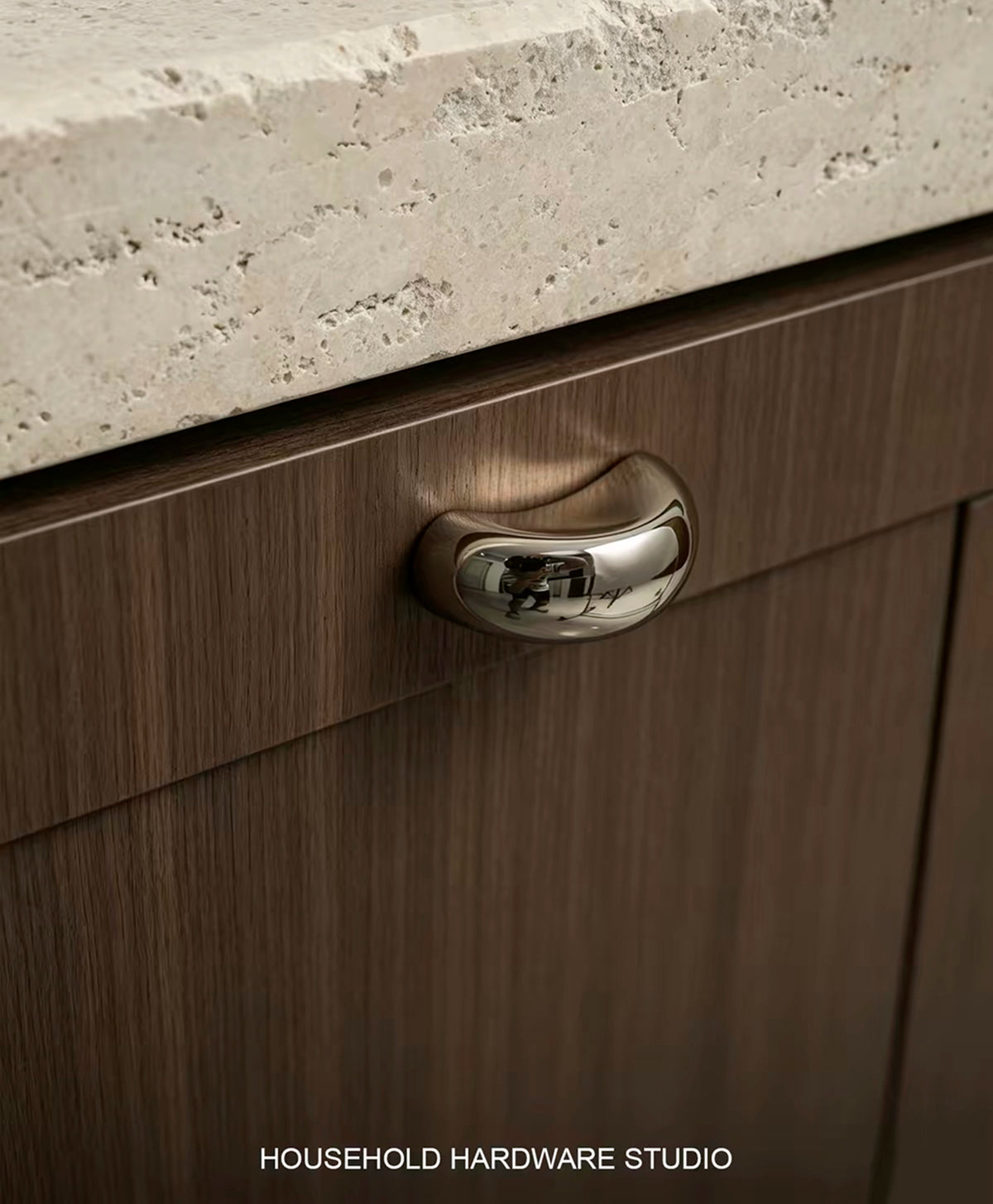 Mid-century cabinet handle