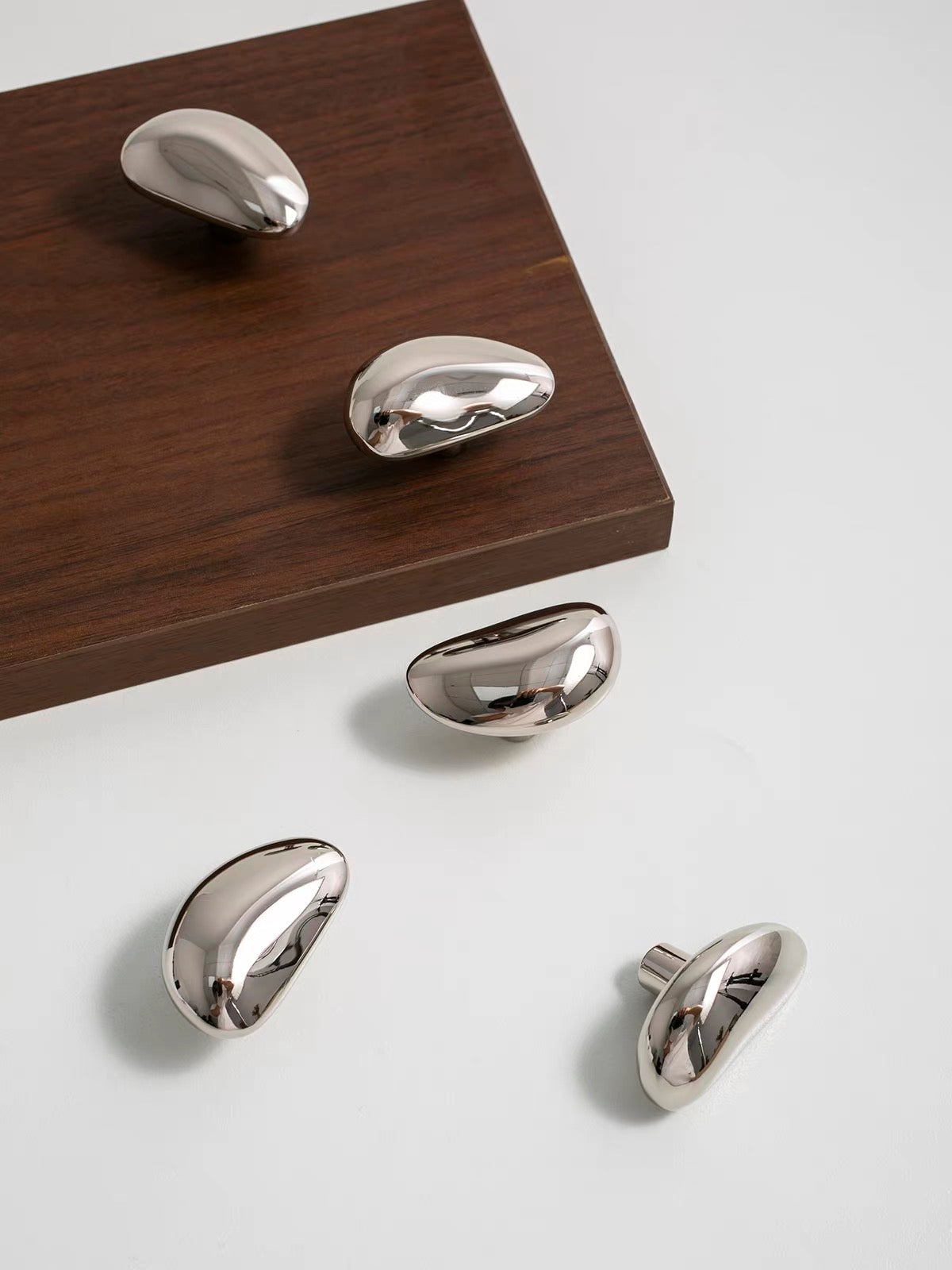 Pebble Shape Titanium Silver Cabinet Knob