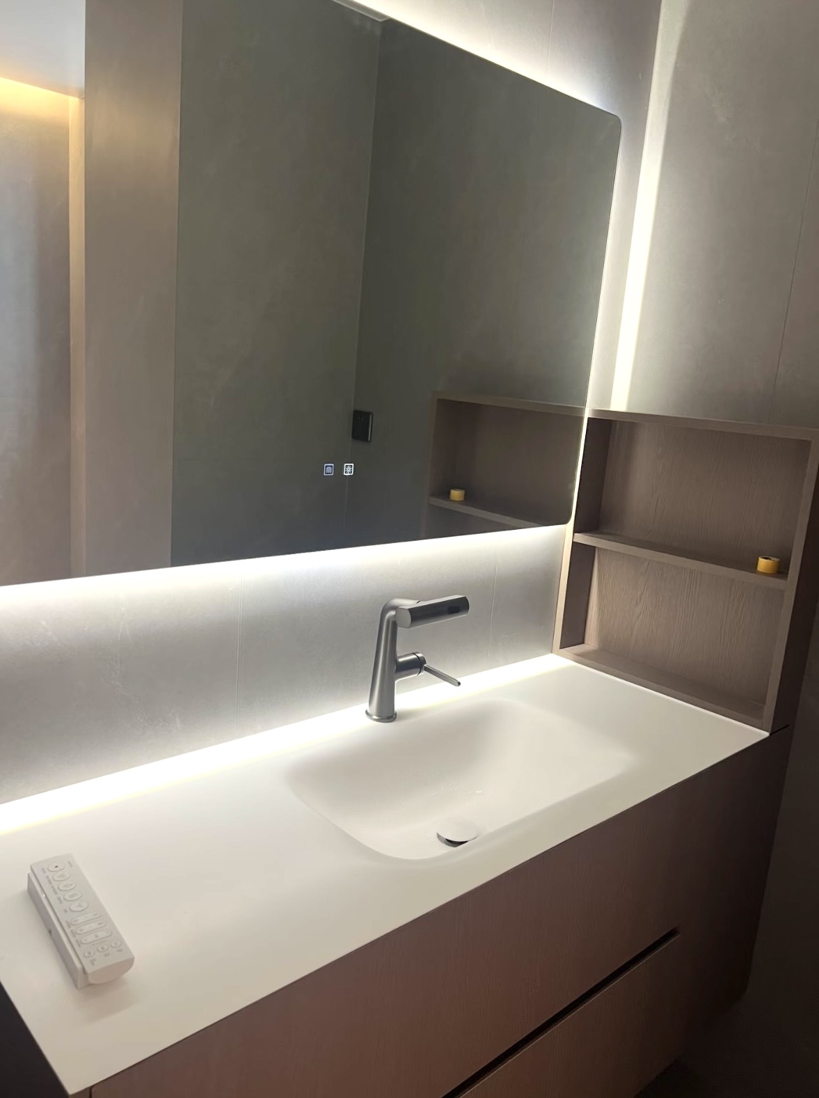 Lave 1300mm bespoke oak vanity with integrated sintered stone basin, mirror cabinet and concealed LED lighting